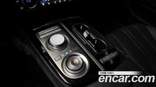 Genesis Electrified G80 2023 — Şəkil 9/20