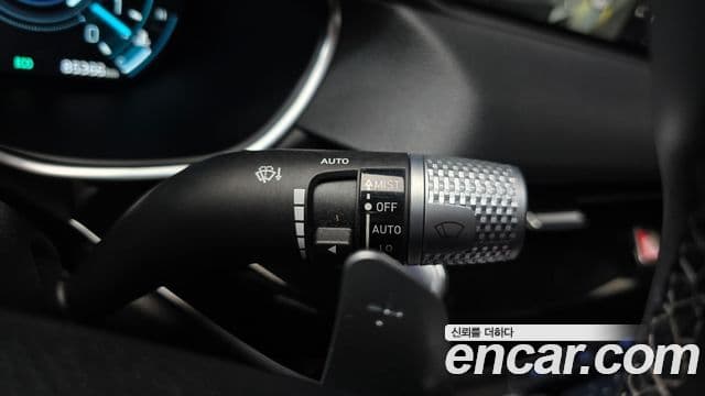 Genesis Electrified G80 2023 — Şəkil 16/20