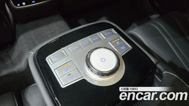 Genesis G80 2023 — ფოტო 6/31