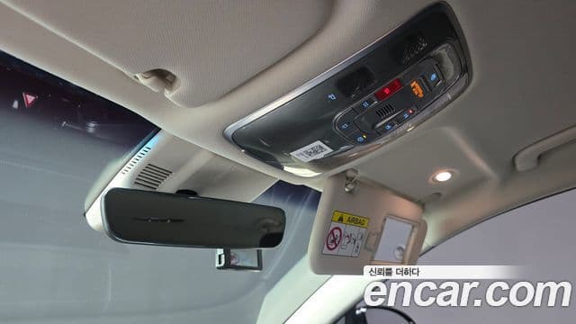 Genesis G80 2023 — ფოტო 30/31