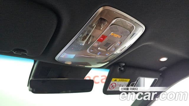 Genesis GV70 2025 — ფოტო 16/20