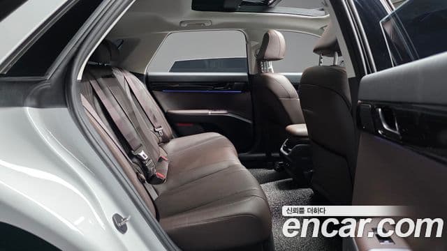 Hyundai Grandeur 2023 — Şəkil 11/20