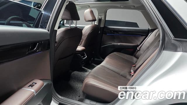 Hyundai Grandeur 2023 — Şəkil 12/20