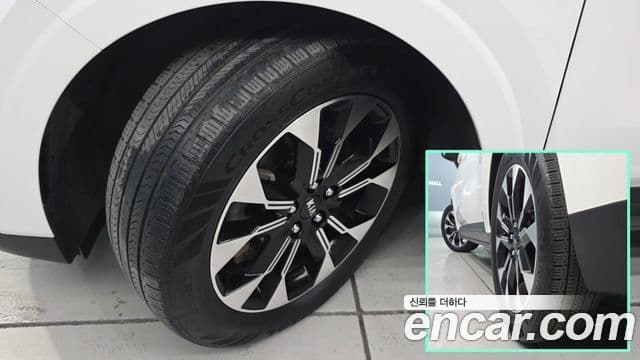 Kia Carnival 2021 — ფოტო 4/20