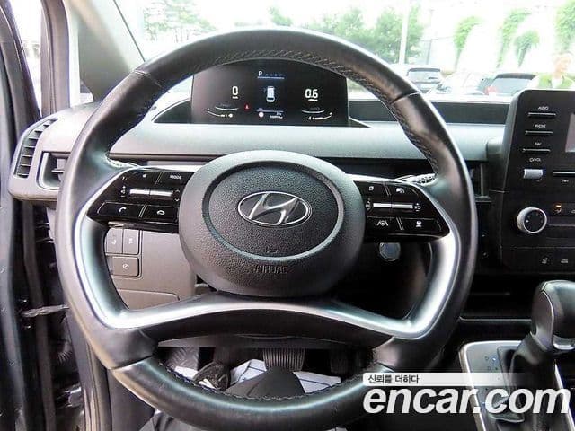 Hyundai Staria 2023 — Şəkil 7/18