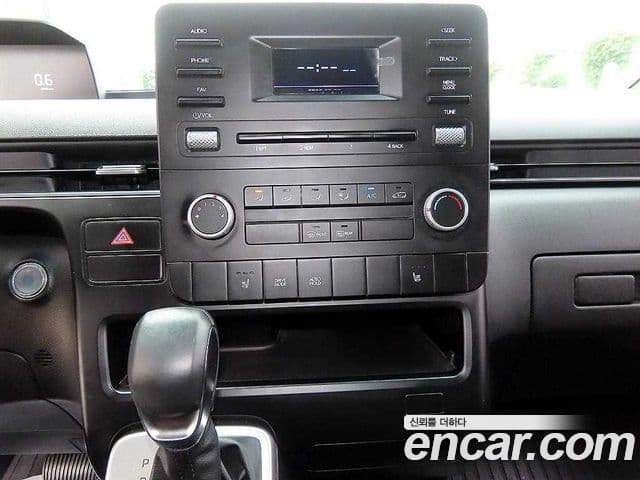 Hyundai Staria 2023 — Şəkil 13/18