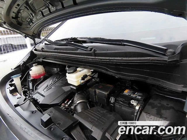Hyundai Staria 2023 — Şəkil 17/18