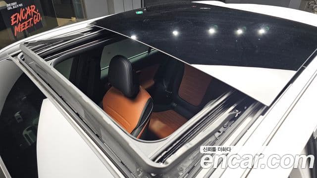 Mercedes-Benz GLC-Class 2026 — Photo 17/37