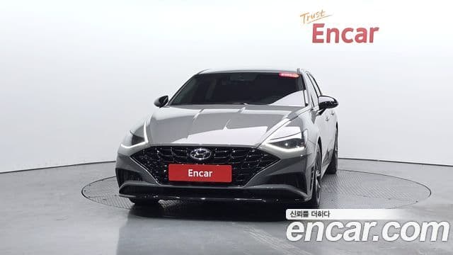 Hyundai Sonata 2021 — ფოტო 3/20