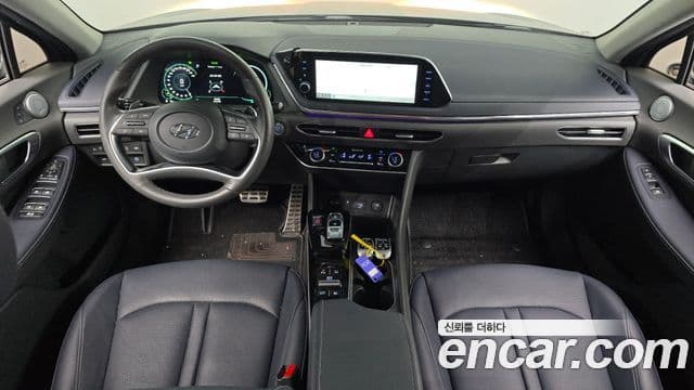 Hyundai Sonata 2021 — ფოტო 7/20