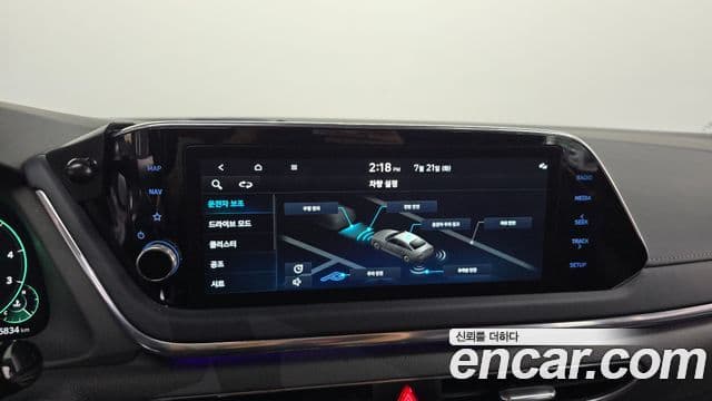 Hyundai Sonata 2021 — ფოტო 15/20