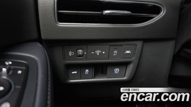 Hyundai Sonata 2021 — ფოტო 18/20