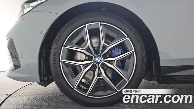 BMW i5 2025 — ფოტო 10/34