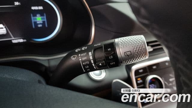 Genesis GV80 2020 — Şəkil 19/20