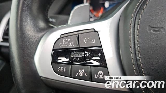 BMW X6 2023 — ფოტო 17/20