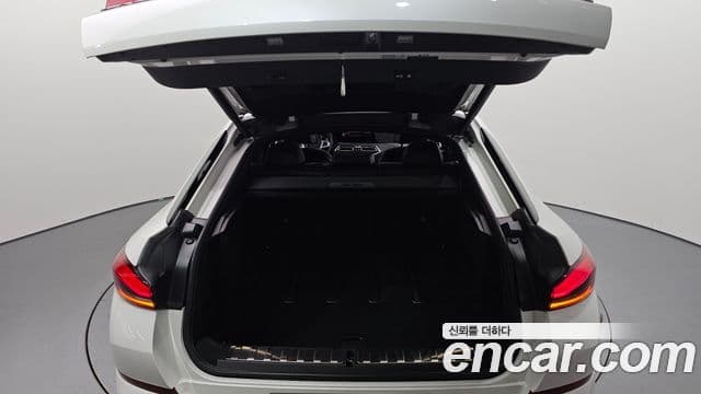 BMW X6 2023 — ფოტო 19/20