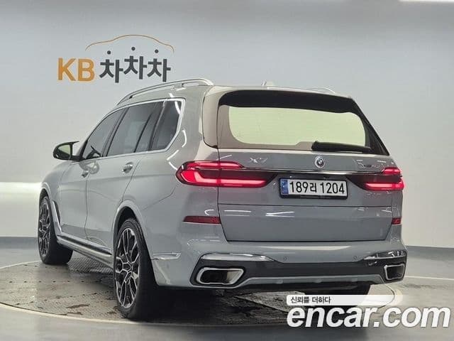 BMW X7 2023 — Şəkil 1/18
