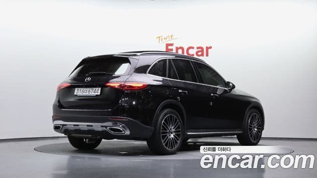 Mercedes-Benz GLC-Class 2023 — Şəkil 2/20