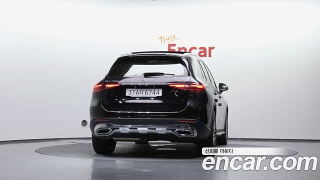 Mercedes-Benz GLC-Class 2023 — Şəkil 4/20
