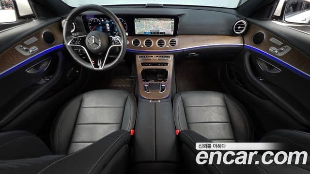 Mercedes-Benz E-Class 2023 — Şəkil 7/20