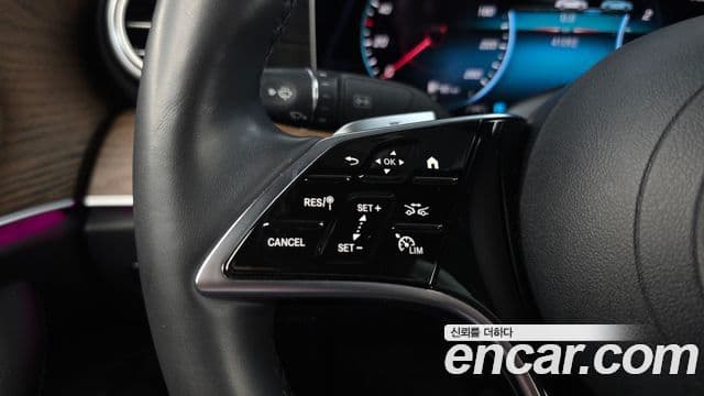 Mercedes-Benz E-Class 2023 — Şəkil 17/20