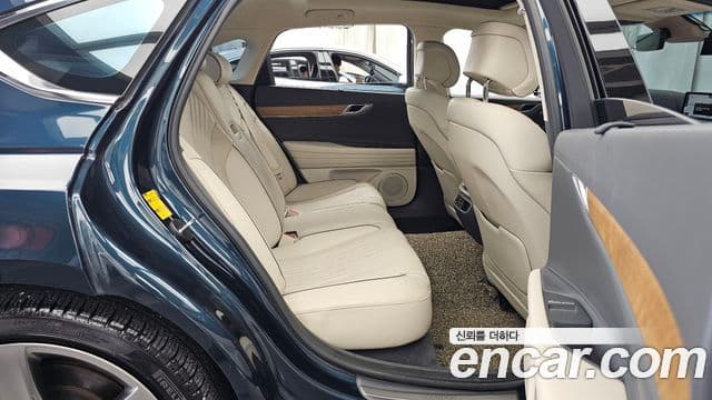 Genesis Electrified G80 2022 — ფოტო 12/20