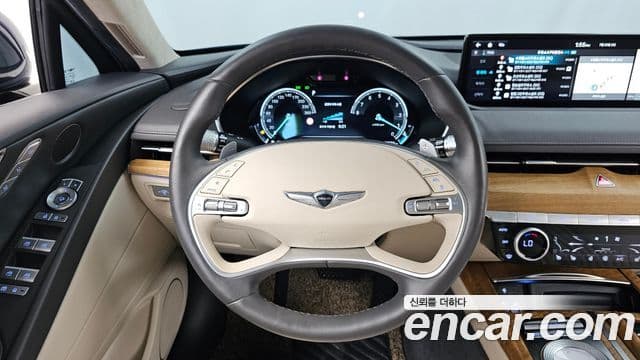 Genesis Electrified G80 2022 — ფოტო 13/20