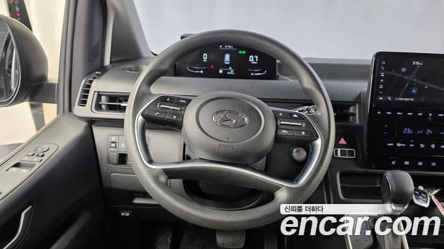 Hyundai Staria 2023 — Şəkil 12/20