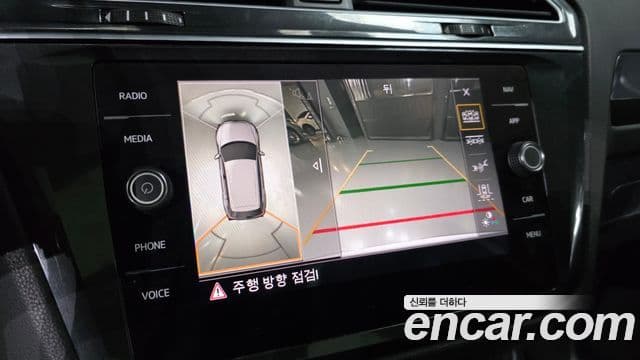 Volkswagen Tiguan Allspace 2018 — ფოტო 16/20