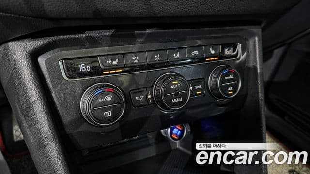 Volkswagen Tiguan Allspace 2018 — ფოტო 17/20