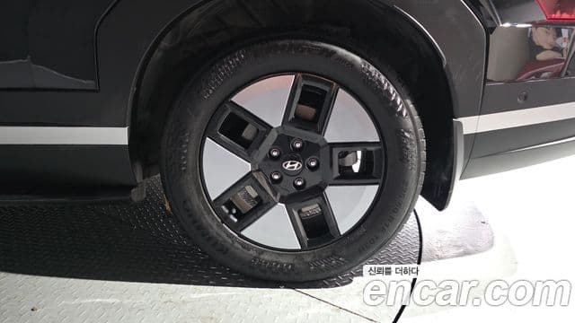Hyundai Santa Fe 2024 — Photo 17/44