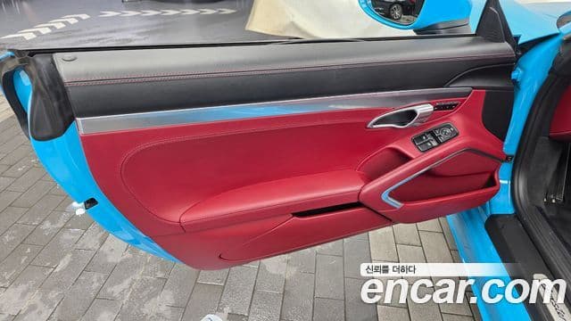 Porsche 718 Boxster 2019 — Şəkil 28/30