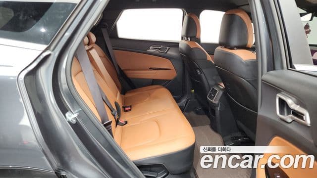 Kia Sportage 2023 — Фото 11/20