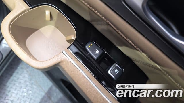 Kia Sorento 2025 — ფოტო 19/20