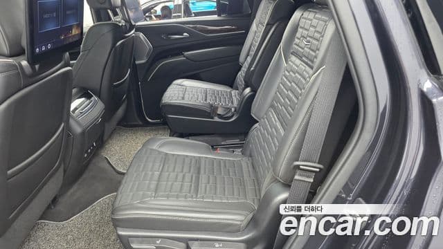 Cadillac Escalade 2022 — Photo 22/35