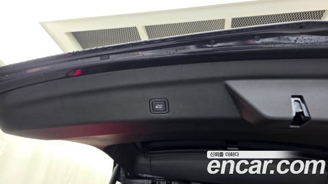 Cadillac Escalade 2022 — Photo 8/35