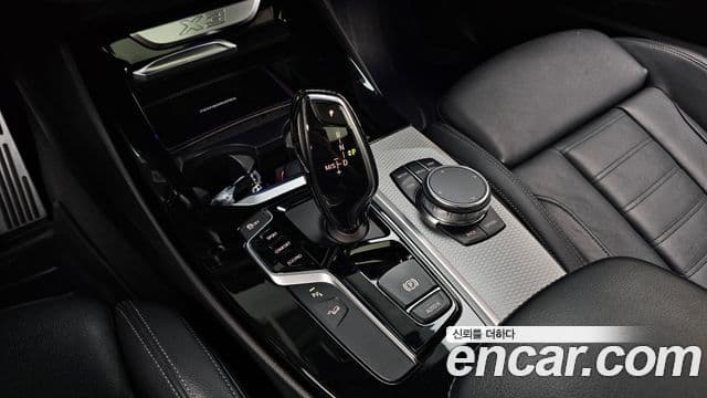 BMW X3 2018 — Şəkil 9/20