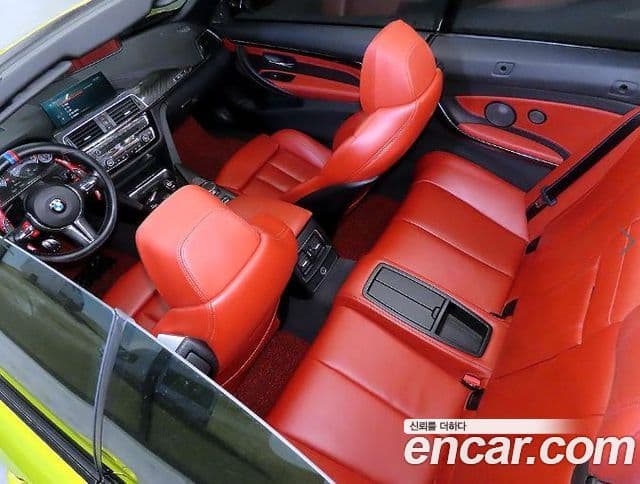 BMW M4 2018 — Şəkil 9/20