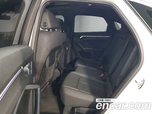 Audi Q3 2020 — Şəkil 8/20