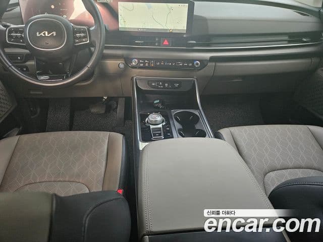 Kia Carnival 2024 — Şəkil 14/18