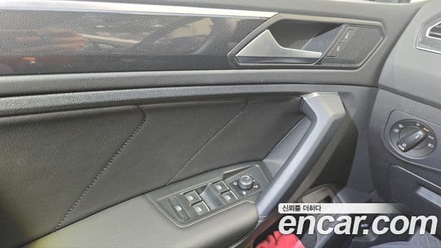 Volkswagen Tiguan 2024 — Şəkil 11/15