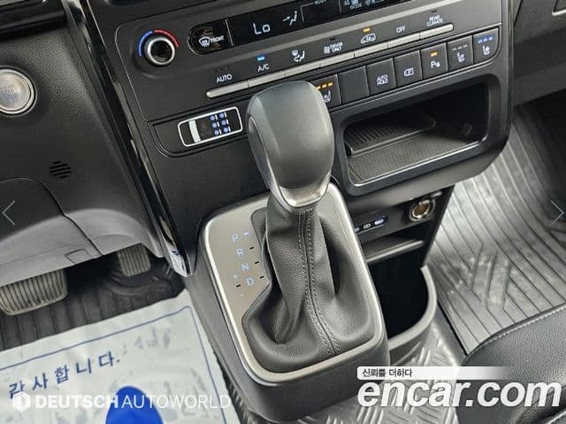 Hyundai Staria 2026 — ფოტო 7/20