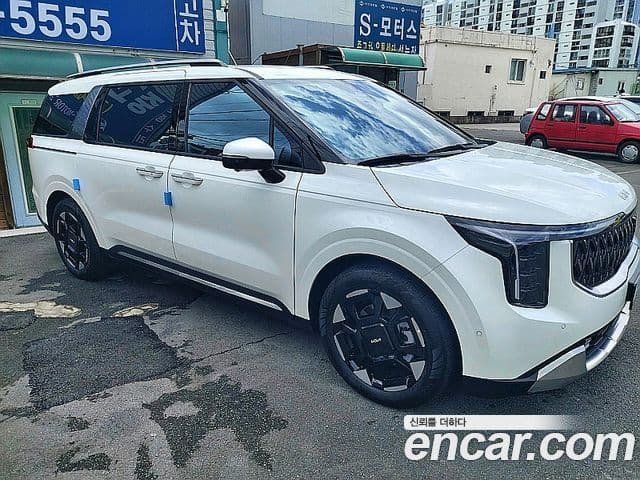 Kia Carnival 2025 — ფოტო 3/20