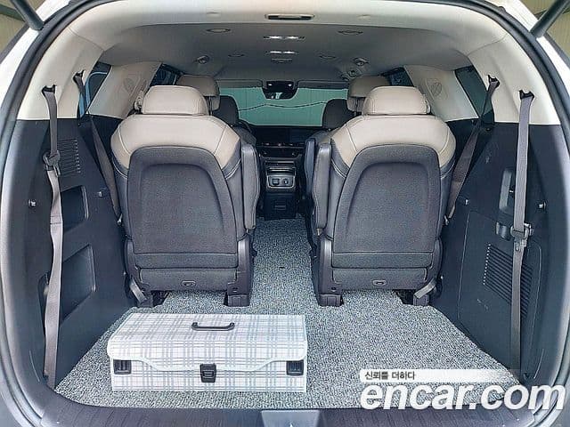 Kia Carnival 2025 — ფოტო 15/20