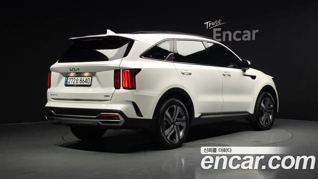 Kia Sorento 2023 — Şəkil 2/20