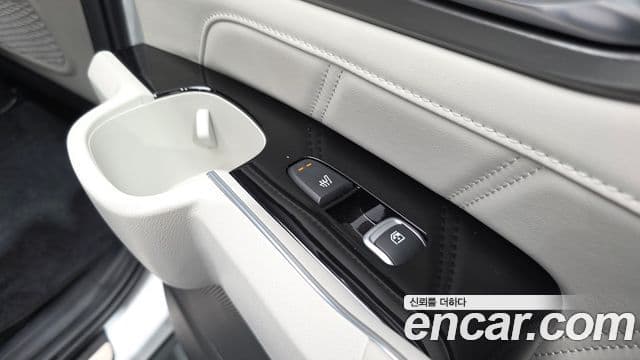 Kia Sorento 2023 — Şəkil 19/20