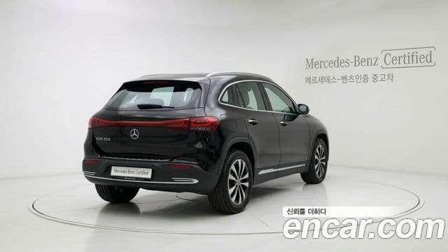 Mercedes-Benz EQA 2025 — ფოტო 2/11