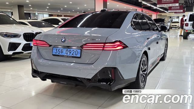 BMW i5 2026 — ფოტო 17/20