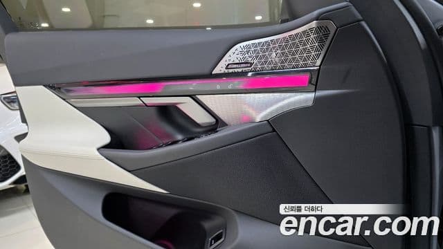 BMW i5 2026 — ფოტო 13/20