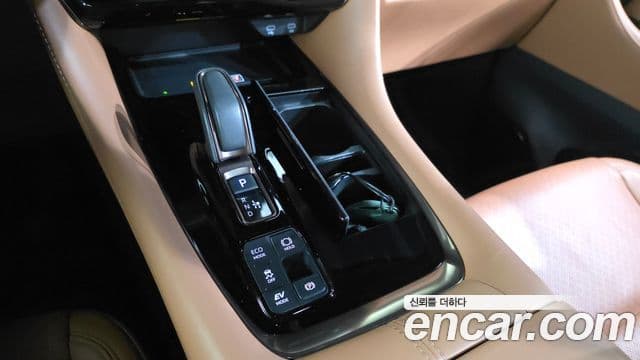 Toyota Alphard 2025 — Фото 9/20